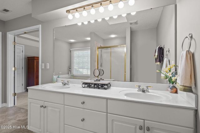 109 Harwich Court, West End, NC 27376