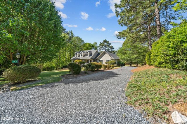 109 Harwich Court, West End, NC 27376