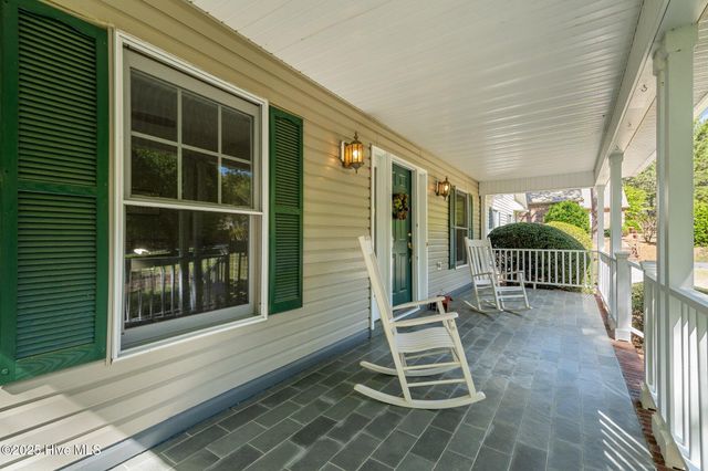 109 Harwich Court, West End, NC 27376