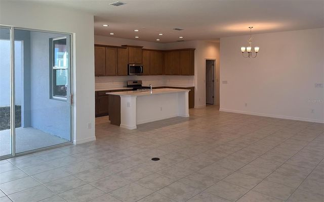 6863 SPANISH IMPERIAL STREET, Howey In The Hills, FL 34737