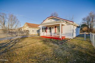 322 Randolph Street, Bristol, VA 24201