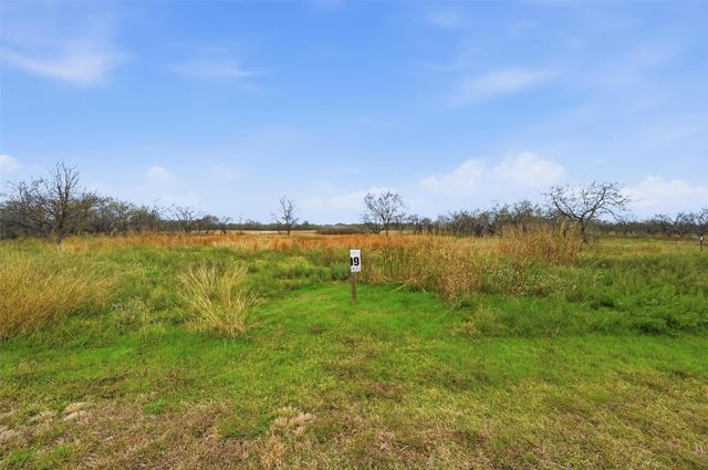 99 Pisgah Crossing, Corsicana, TX 75109