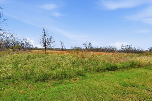 99 Pisgah Crossing, Corsicana, TX 75109