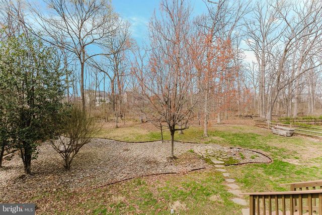 25827 PRIESTERS POND DR, Chantilly, VA 20152