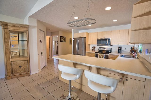 405 RAVENNA STREET S, Nokomis, FL 34275