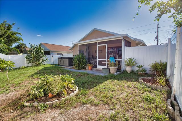 405 RAVENNA STREET S, Nokomis, FL 34275