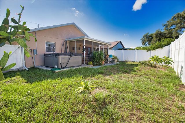 405 RAVENNA STREET S, Nokomis, FL 34275