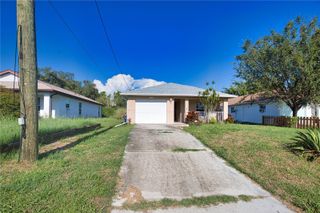 405 RAVENNA STREET S, Nokomis, FL 34275