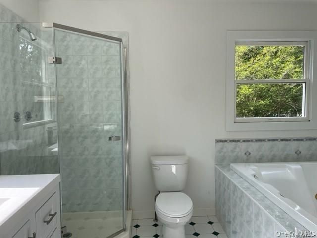 126 Roselawn Road, Highland Mills, NY 10930