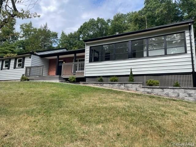 126 Roselawn Road, Highland Mills, NY 10930
