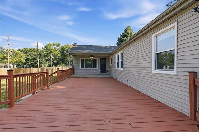 6700 Crisp Avenue, Raytown, MO 64133