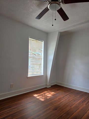 6318 Sayers Street, Houston, TX 77026