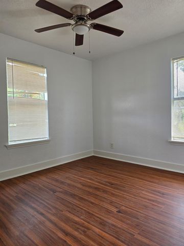 6318 Sayers Street, Houston, TX 77026