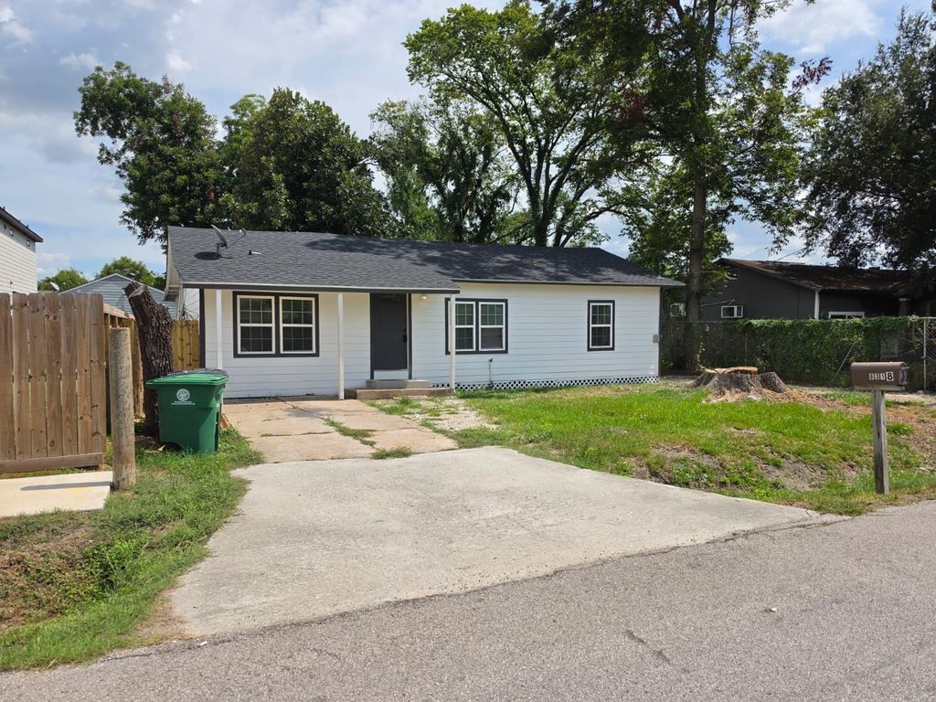 6318 Sayers Street, Houston, TX 77026