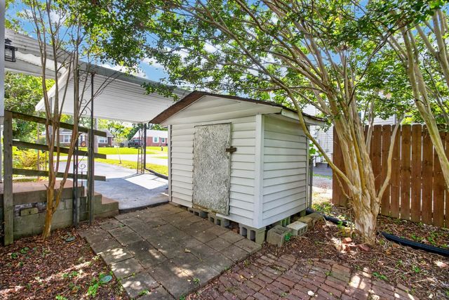 2921 Ironwood Dr, Nashville, TN 37214