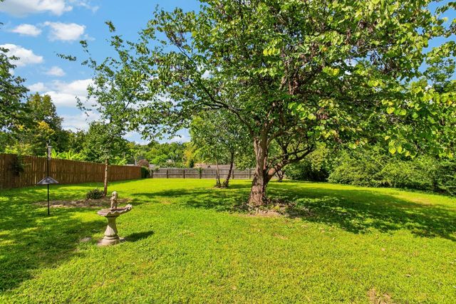 2921 Ironwood Dr, Nashville, TN 37214