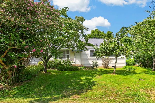 2921 Ironwood Dr, Nashville, TN 37214