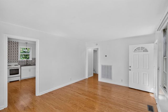 2921 Ironwood Dr, Nashville, TN 37214