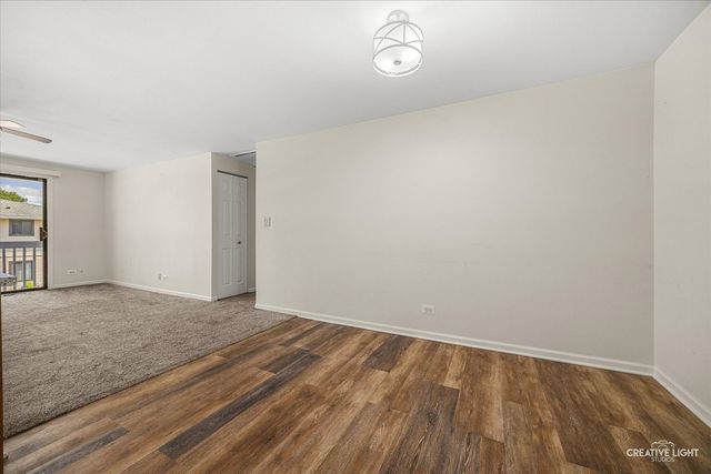 131 Fairlane Court, Bloomingdale, IL 60108
