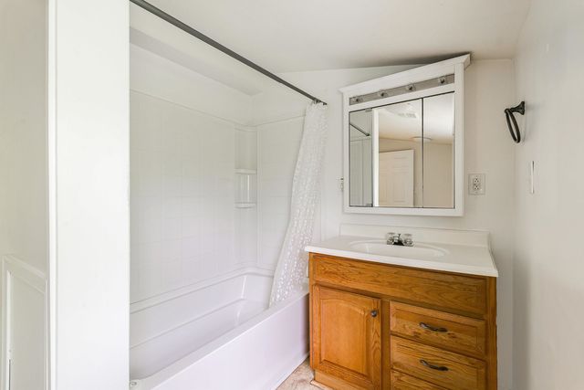 474 STONEY RUN RD, Buena Vista, VA 24416