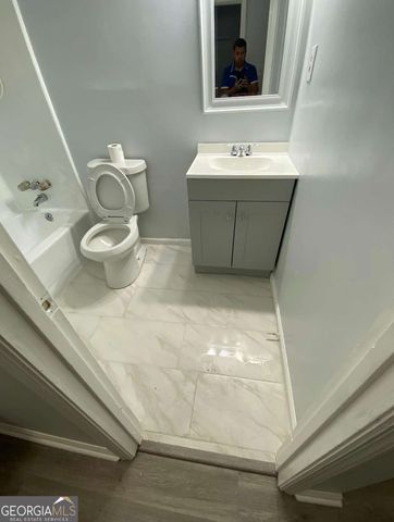 5208 Mccarter Station, Stone Mountain, GA 30088