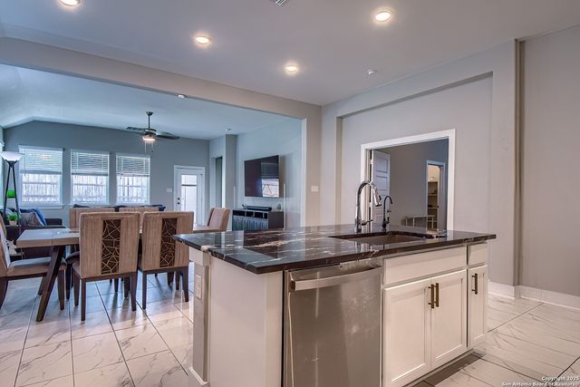 14922 Palmer, San Antonio, TX 78217