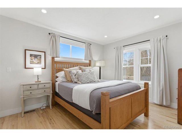 6983 W 68th Ave, Arvada, CO 80003