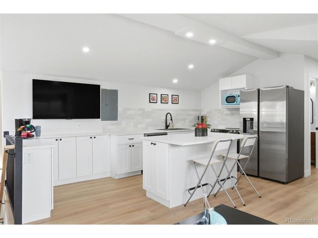 6983 W 68th Ave, Arvada, CO 80003