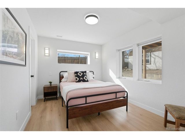 6983 W 68th Ave, Arvada, CO 80003