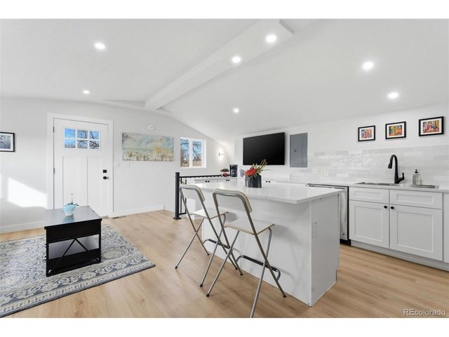 6983 W 68th Ave, Arvada, CO 80003