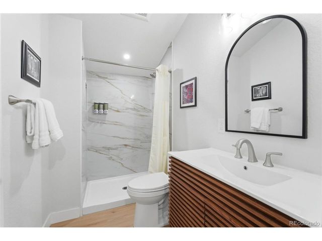 6983 W 68th Ave, Arvada, CO 80003