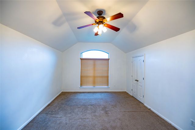 5840 Somerton Drive, Grand Prairie, TX 75052