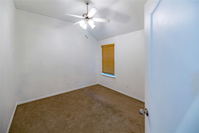 5840 Somerton Drive, Grand Prairie, TX 75052