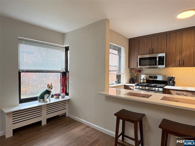 2329 Hudson Terrace C3, Fort Lee, NJ 07024