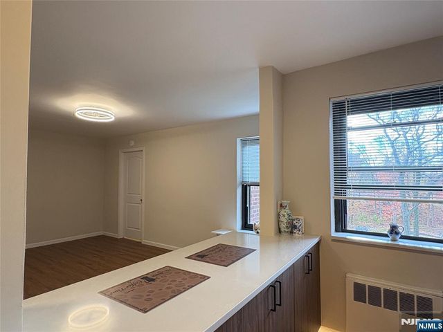 2329 Hudson Terrace C3, Fort Lee, NJ 07024