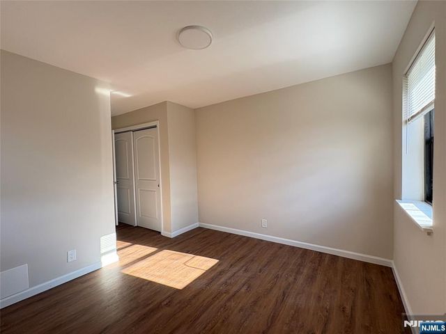 2329 Hudson Terrace C3, Fort Lee, NJ 07024