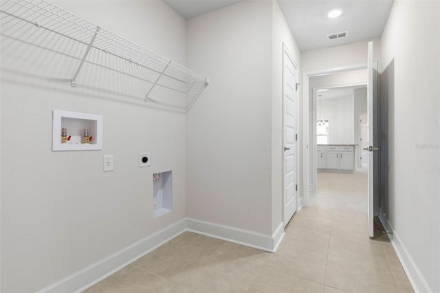 52 UNDERSHIRE PATH, Palm Coast, FL 32164