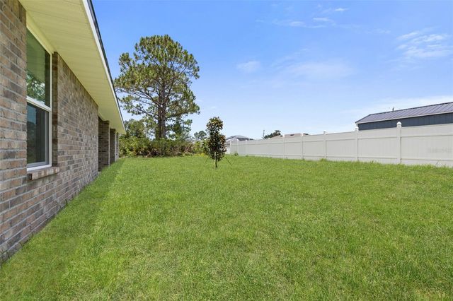 52 UNDERSHIRE PATH, Palm Coast, FL 32164