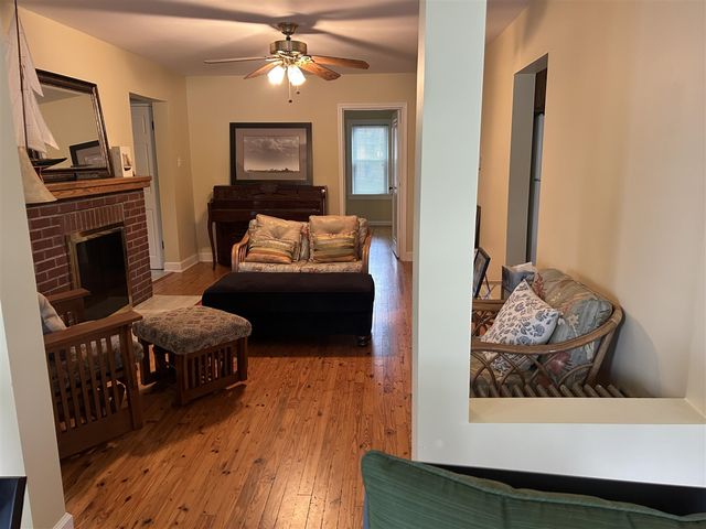 210 E South Street, Colon, MI 49040