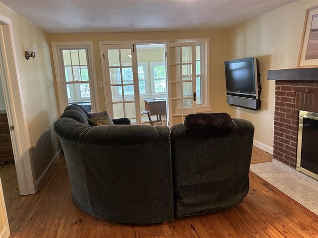 210 E South Street, Colon, MI 49040