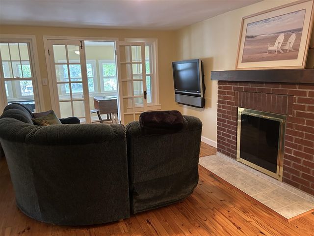 210 E South Street, Colon, MI 49040