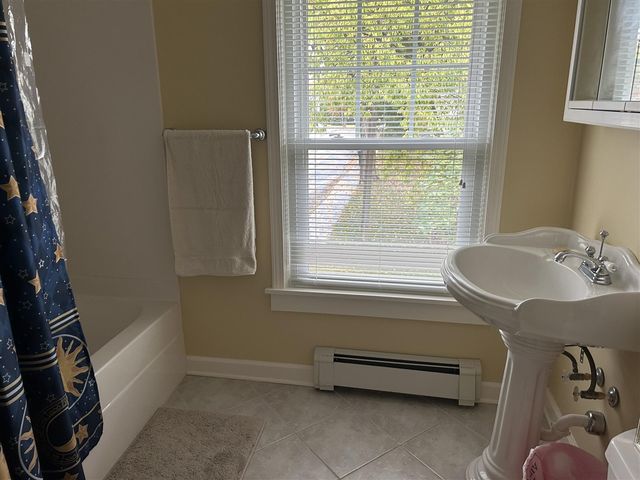 210 E South Street, Colon, MI 49040