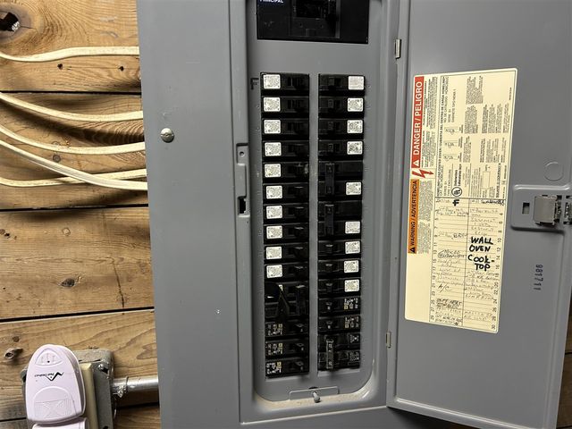 210 E South Street, Colon, MI 49040