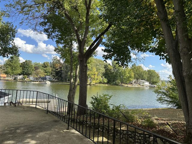 210 E South Street, Colon, MI 49040