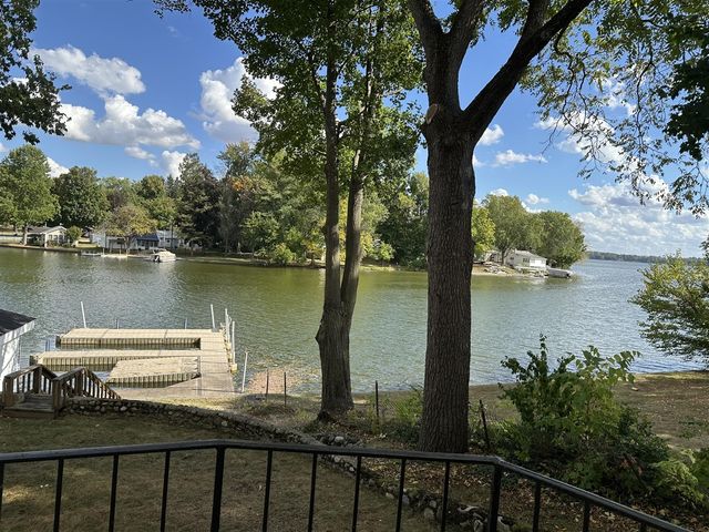 210 E South Street, Colon, MI 49040