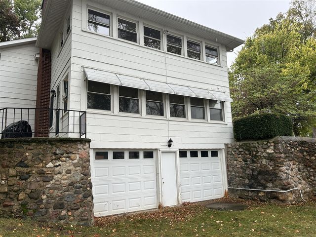 210 E South Street, Colon, MI 49040