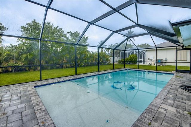 510 SW 51st TER, Cape Coral, FL 33914