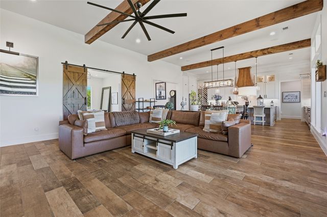 1726 County Road 1255, Savoy, TX 75479