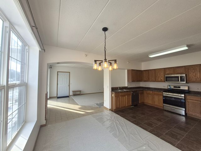 16610 Liberty Circle 1N, Orland Park, IL 60467