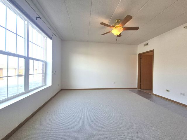 16610 Liberty Circle 1N, Orland Park, IL 60467